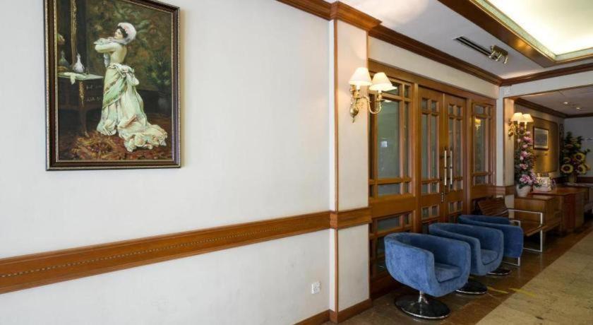 Four Chain View Hotel