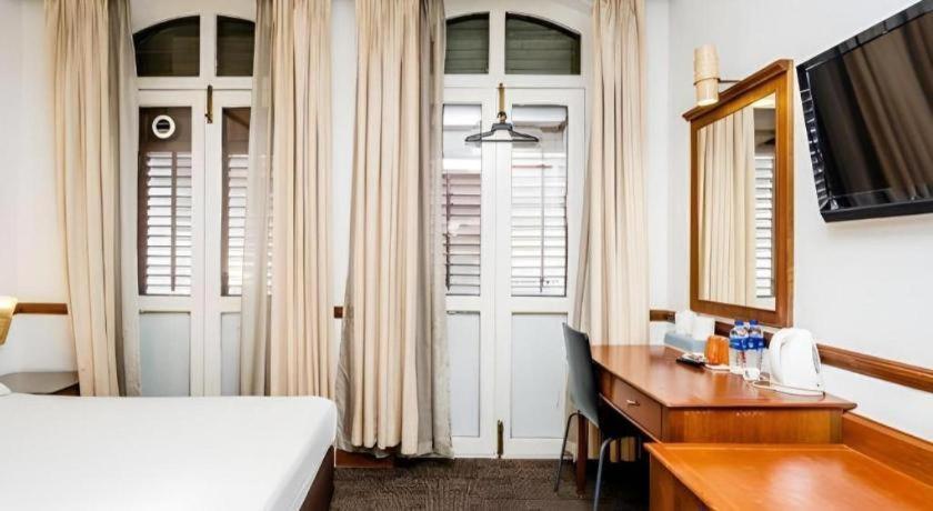 Four Chain View Hotel