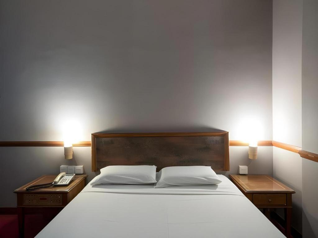 Four Chain View Hotel 2*